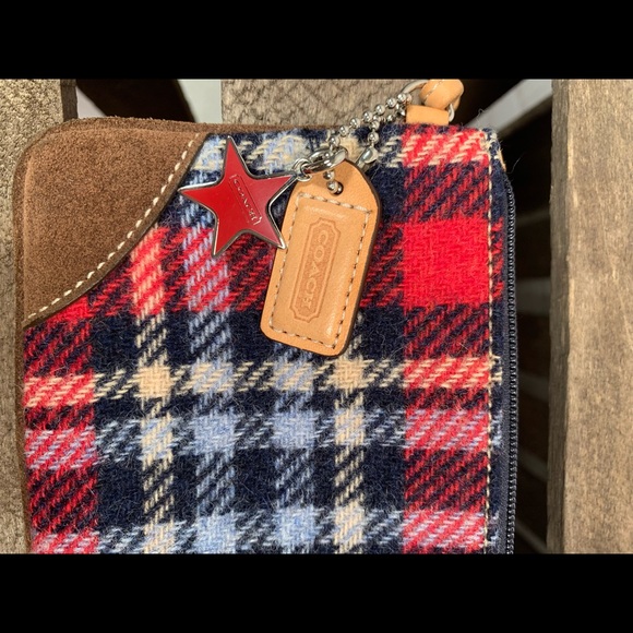 Coach Plaid Wool Wristlet Coin Change Purse(EUC) - Picture 9 of 16